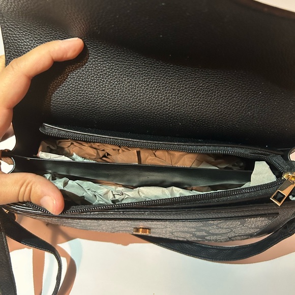 Black and Gray Crossbody Bag - Picture 3 of 3